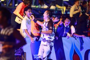 BIB: 
                            <button type="button" onclick="openModal(23708208)" class="btn btn-primary btn-sm float-right btn-popup" data-toggle="modal" data-target=".modal-high-quality">
                        <i class="fas fa-shopping-cart"></i> Add to Cart
                    </button>
                                            <button type="button" onclick="isThisMe(23708208, true)" class="btn btn-success btn-sm float-right btn-popup btn-isme hidden" data-toggle="tooltip" data-placement="bottom" title="นี่คือรูปของคุณใช่ไหม คลิกที่นี่เพื่อเอาเข้าอัลบั้ม">
                        <i class="fas fa-plus"></i> Add to album
                    </button>
                    <button type="button" onclick="isThisMe(23708208, false)" class="btn btn-warning btn-sm float-right btn-popup btn-isnotme hidden">
                        <i class="fas fa-ban"></i> Remove from album
                    </button>